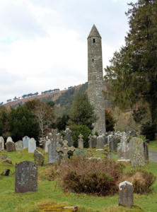 Friedhof Irland Glendalough in den Wicklow Mountains